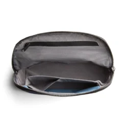 BELLROY Desk Caddy Black 12 BELLROY Desk Caddy Black -Praktische Taschen Angebote Store compressed Bellroy ETOA black 231 web 03