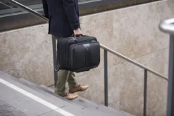 Wenger Business Trolley - Patriot In Schwarz -Praktische Taschen Angebote Store compressed articleImages2 6 0 600662 patriot 05