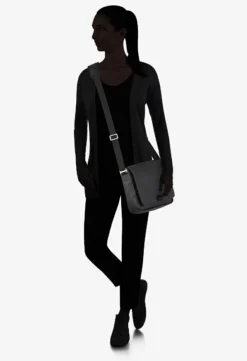 Bree PNCH 61 In Schwarz -Praktische Taschen Angebote Store compressed articleImages2 8 3 83900061 2