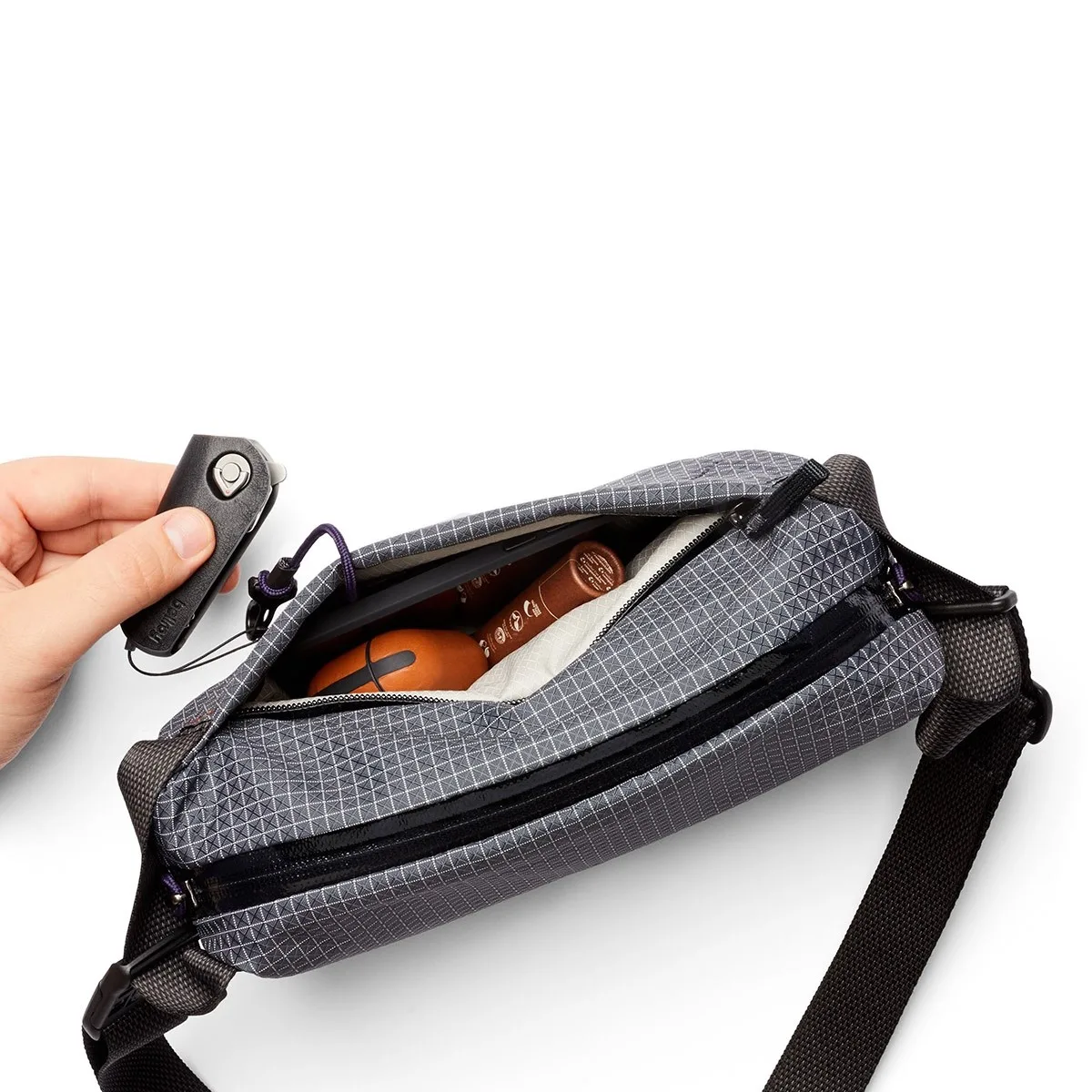 BELLROY Lite Sling Mini Arcade Gray 3 BELLROY Lite Sling Mini Arcade Gray – Bild 3