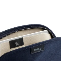 BELLROY Classic Pouch Navy 13 BELLROY Classic Pouch Navy -Praktische Taschen Angebote Store compressed bellroy ecpa navy web 061